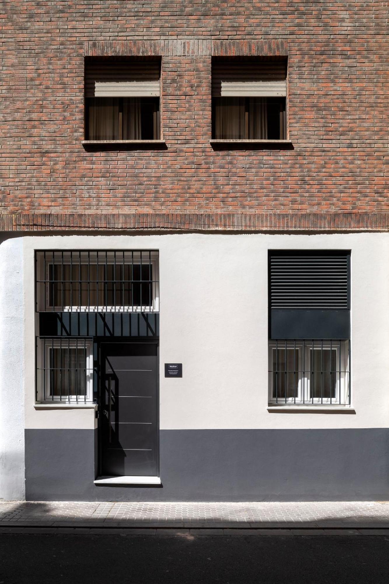 Monkeys Apartments Trastamara Billiard Room Seville Luaran gambar